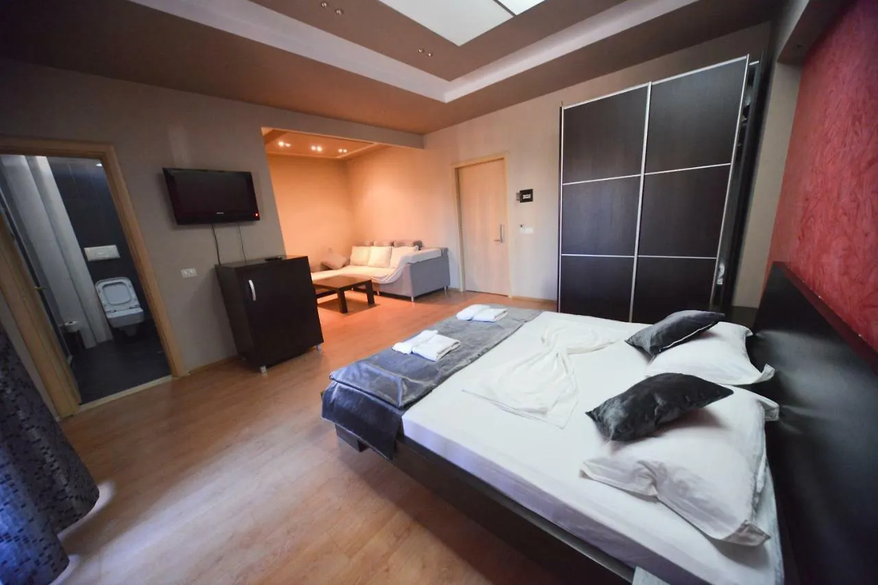 Hotel California Resort Golem  4*, Golem (Tirana) Albania